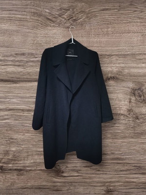 Zara coat used, size Small, black without buttons