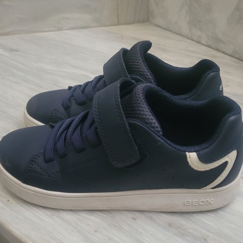 Geox sneakers J Eclyper A size 31 blue like new for boys
