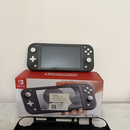 Nintendo Switch Lite like new with dual boot and 256GB memory