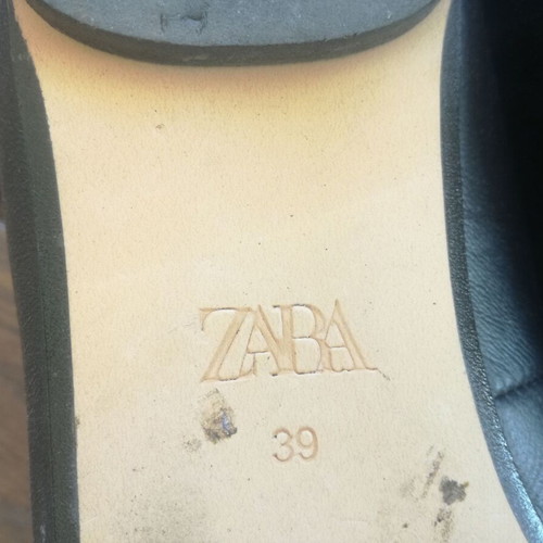 Zara ballerinas size 39 leather like new, black