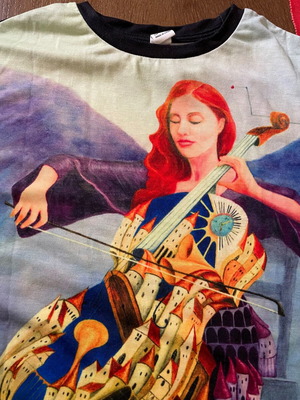Shein short-sleeve t-shirt new, colorful for violinist