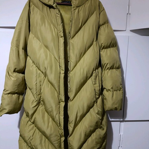 Puffer jacket like new, thick fabric green, size M