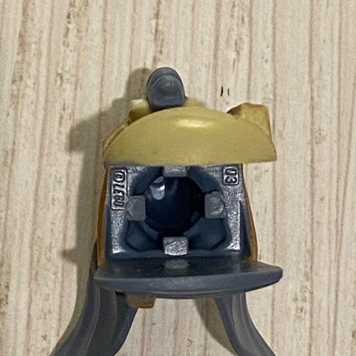 Lego Watto Tan Hands minifigure like new