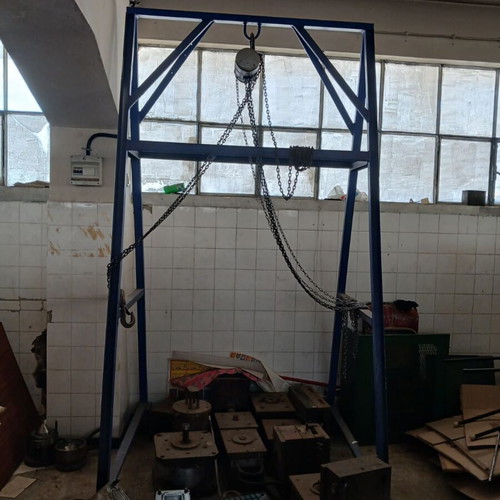 Plastic molds and machines used from plastic workshop