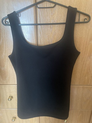 BSB sleeveless top black used, slim fit