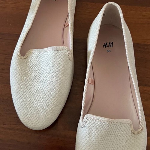 Μπαλαρίνα H&M μπεζ καινούργια, μέγεθος 38