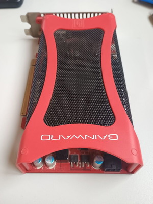 Gainward GeForce 9600 GT graphics card like new, 512MB DDR3