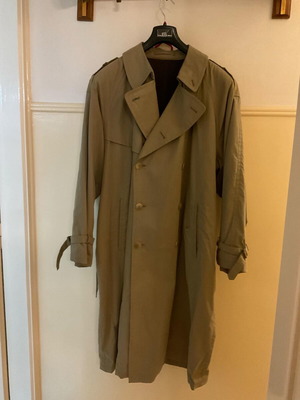 Allegri men's trench coat XL like new, beige