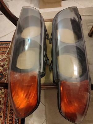 Προβολείς BMW E39 σαν καινούργιο, βάσεις HELLA χωρίς καθρέφτες και λάμπες