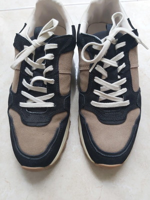 Zara women's sneakers used, size 41, black and beige