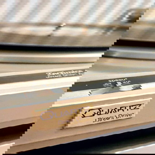 Technics SL-Q300 Quartz Direct Drive πικάπ σαν καινούργιο