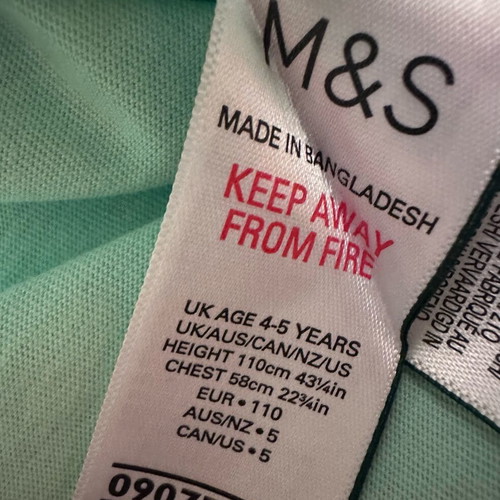 Marks & Spencer t-shirt for 4 years like new, green