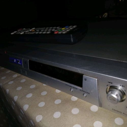 Sony CD, DVD, VCD player like new