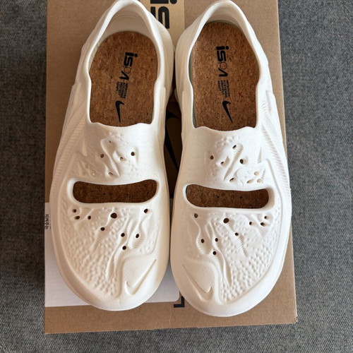 Nike ISPA Universal Natural sandals size 38.5 new, white