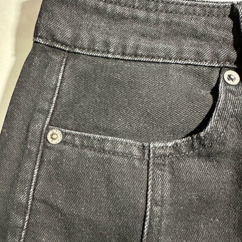 American Eagle black denim skirt like new, size M