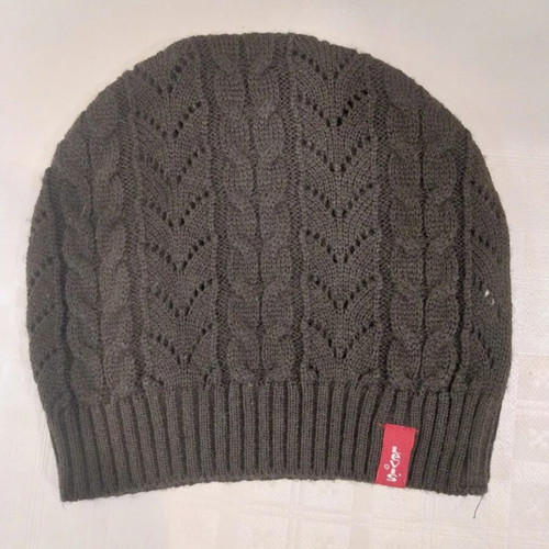 Levi's Hat Beanie Brown used for women