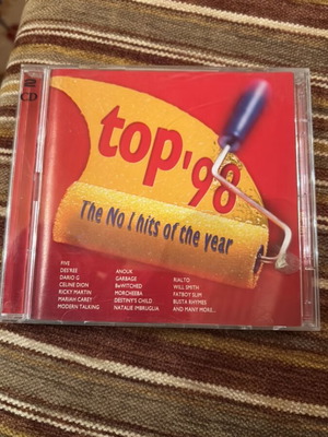 Top 98 The No 1 Hits Of The Year 2-CD set used, authentic