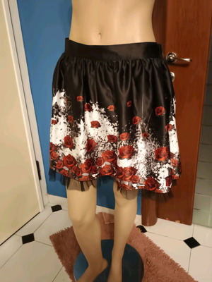 Guy Laroche skirt with tulle like new, multicolor size L