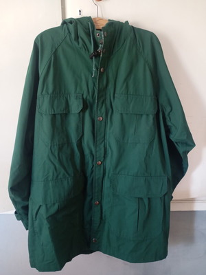 Mens jacket vintage outdoor Mountain Parka A&x size L like new