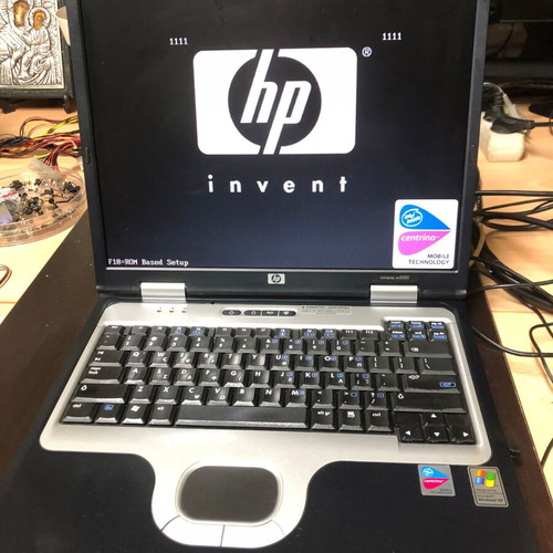 HP laptop retro used with 40GB disk, ready for XP format