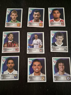 Football cards 2011 like new, various teams