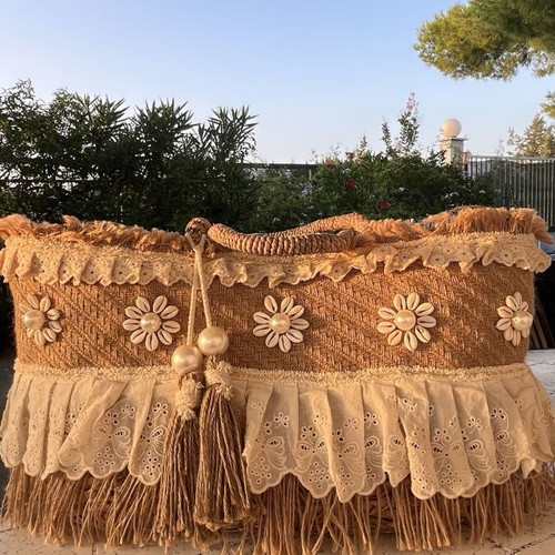 Alex Max boho summer straw bag with lace and pearl details used