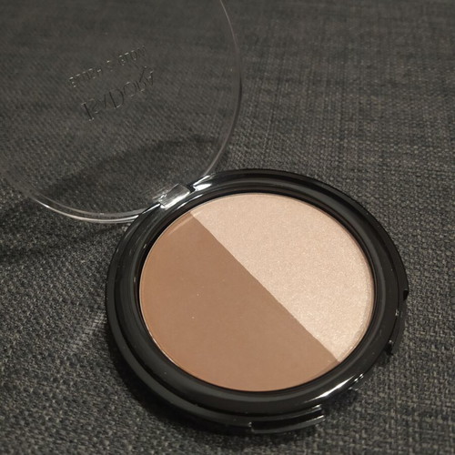Isadora blush & glow highlighter powder like new