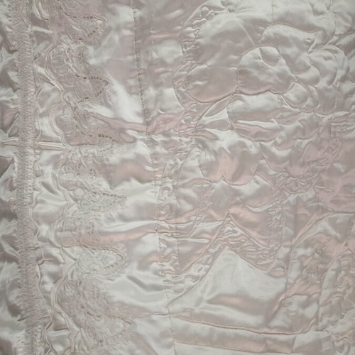Double satin bed cover used