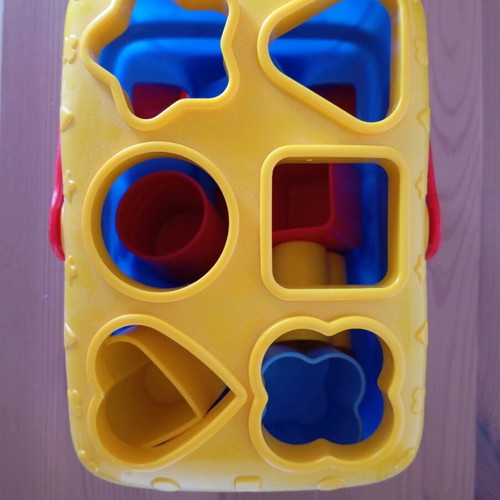 Mickey Mouse car with 9 blocks used