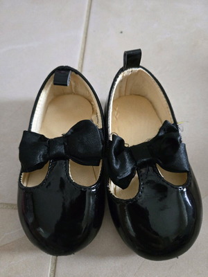 H&M baby shoes used, size 18/19