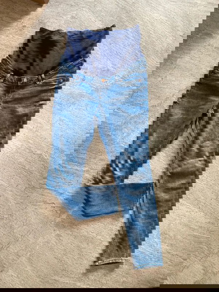 H&M Mama Jeans