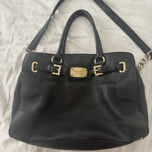 Michael Kors shoulder bag used, classic black