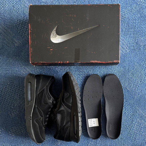 Nike Air Max 1 '86 OG men's sneakers, sizes 42.5 and 44, black