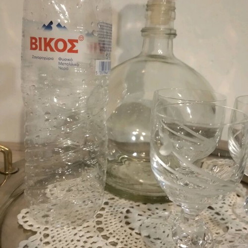 Liqueur set like new, 5 glasses, bottle, silver-plated tray