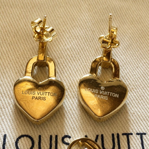 Louis Vuitton heart necklace and earrings set, 18K gold plated