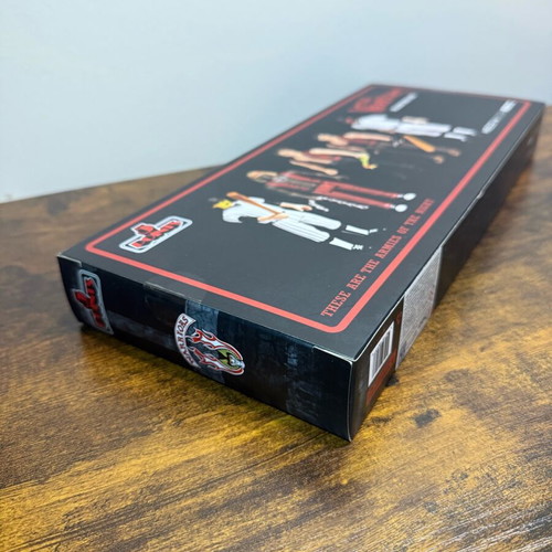 Mezco Toys The Warriors Deluxe Box Set 5 Figures brand new