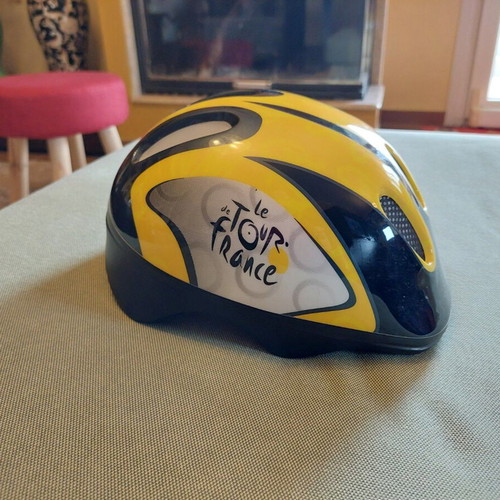 Children's helmet new for scooter and bicycle, size 52-57 cm