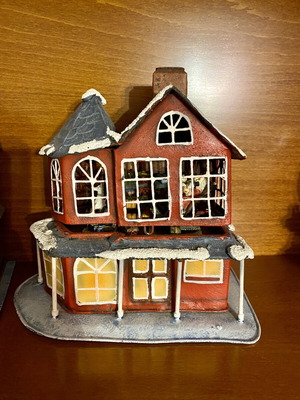 Vintage metal Christmas musical house with movement
