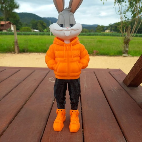 Urban Bugs Bunny figure like new, approx. 35cm tall