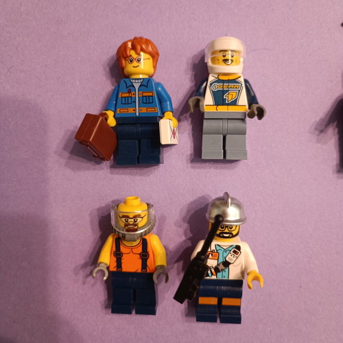 Lego Minifigure and Accessories Lot like new with Ninjago, Star Wars, Harry Potter, Marvel, City