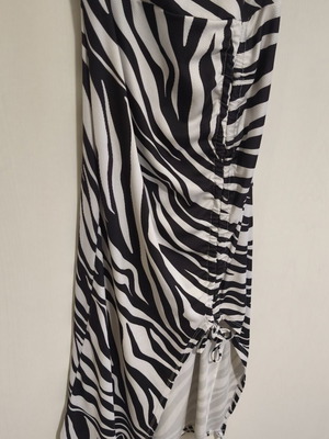 Black and white dress, one size