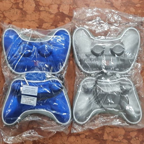 PS4 controller cases set of 2 new