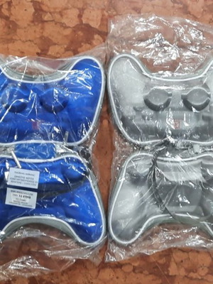 PS4 controller cases set of 2 new