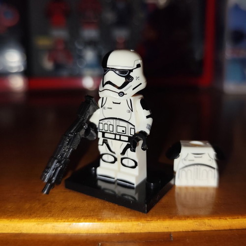 First Order Stormtrooper Executioner minifigure, Star Wars