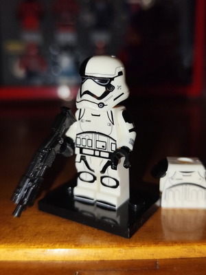 First Order Stormtrooper Executioner minifigure, Star Wars