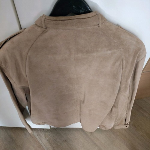 Burton suede bomber jacket size Medium almost new beige