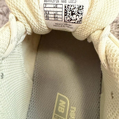 Nike Dunk Low new beige athletic shoes size 40.5