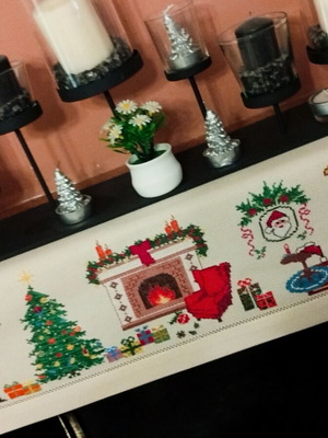 Embroidered Christmas table runner for fireplace, new, beige etamine