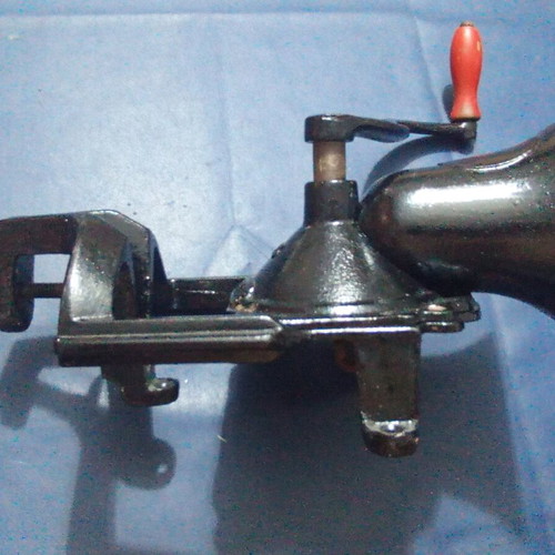 Beatrice No. 3 Antique Manual Coffee Grinder Cast Iron Used