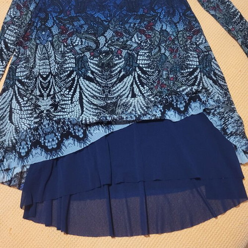 Women's blouse size S like new, colorful, semi-transparent layers